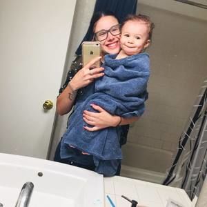 Meet your Posher, Elizabeth